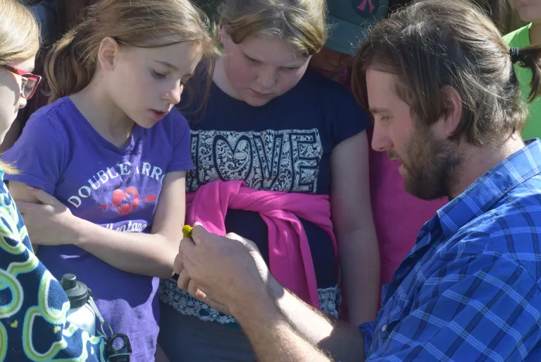 Mini grant workshop demonstrator where children learn about nature.